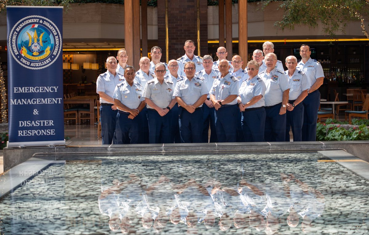 USCGAux's tweet photo. The Auxiliary has an entire directorate dedicated towards Emergency Management. These dedicated volunteers utilize skills they have honed from their careers and channel it in such a way to assist their communities when tragedy strikes.

📸: U.S.C.G. Auxiliary Q-Directorate https://t.co/emXtQdKYLu