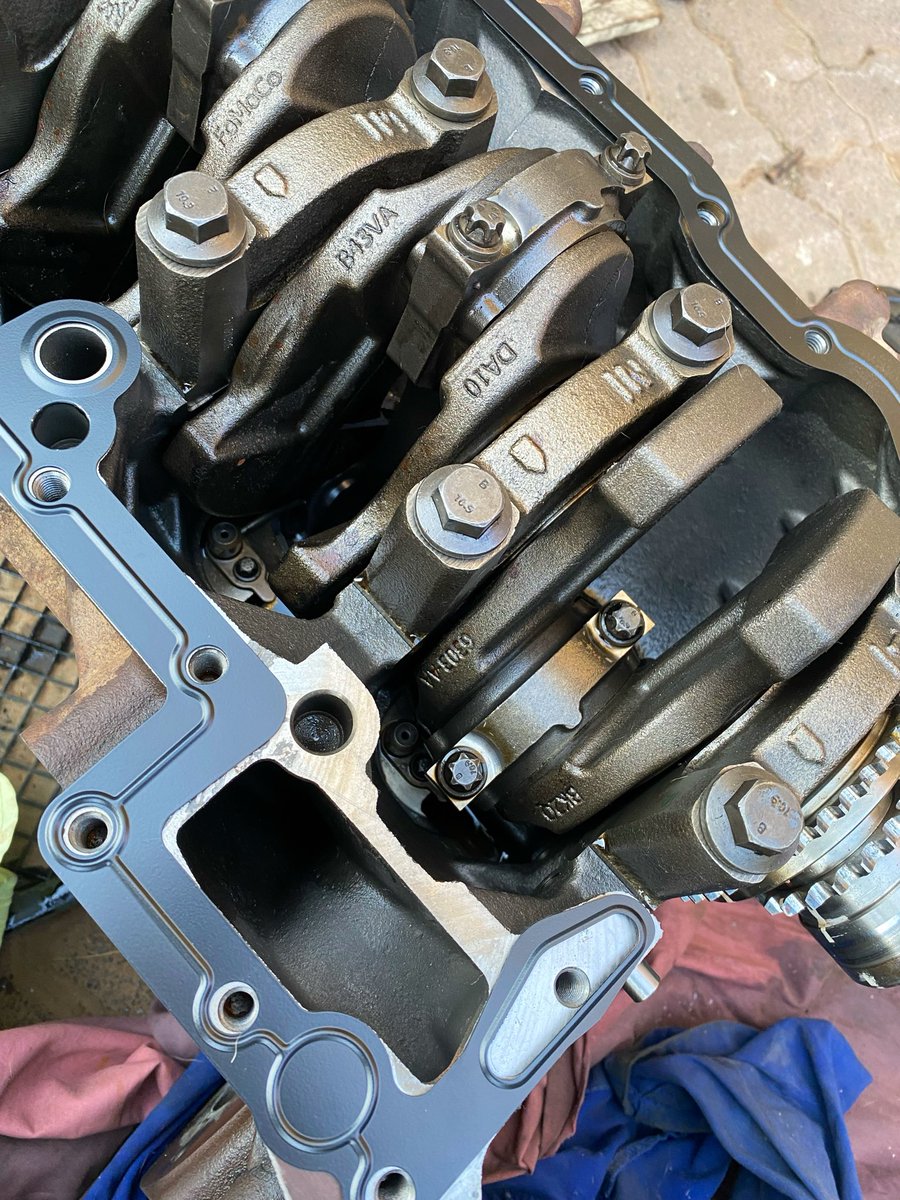 nova_cars's tweet photo. Ai!!! How did I end up a diesel mechanic and get it so good? Man! We’re doing some amazing work this side 🙂. Let’s feed the family https://t.co/xTOjftzrKC