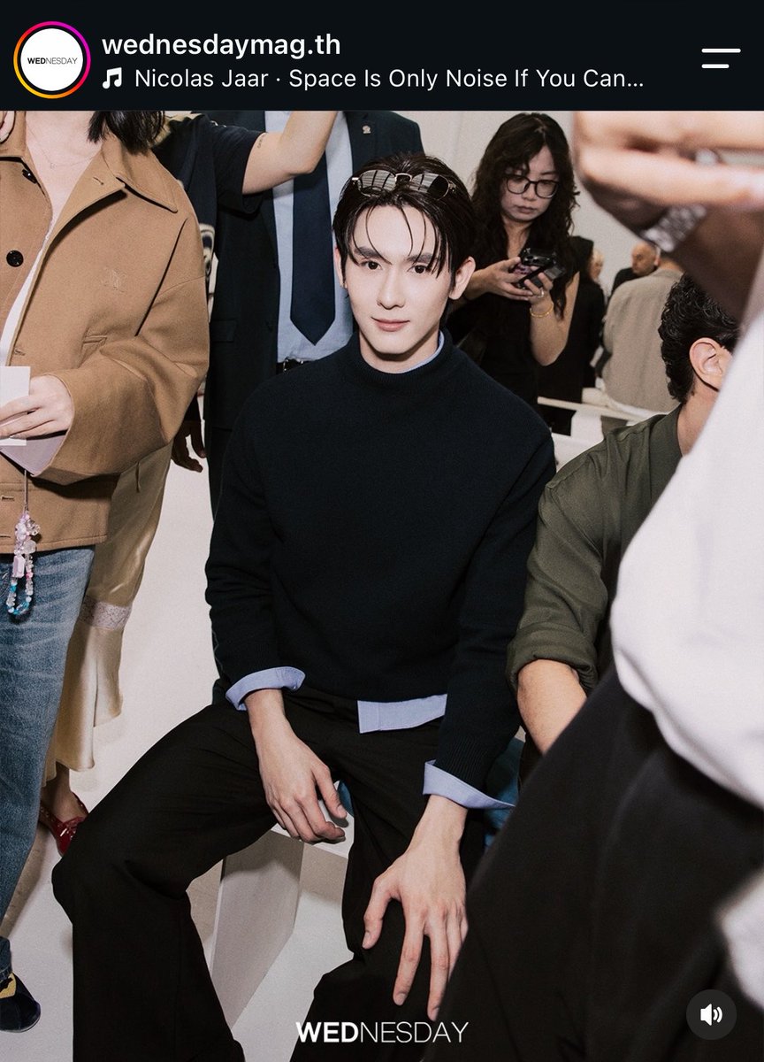 Nukcyn's tweet photo. บุ๊ค ตัวแทนจากประเทศไทย

BOOK x CELINE PMFW27
#BookKasidet #CelineSS27
#CELINE #MichaelRider #kasibook https://t.co/umEnedZKAa
