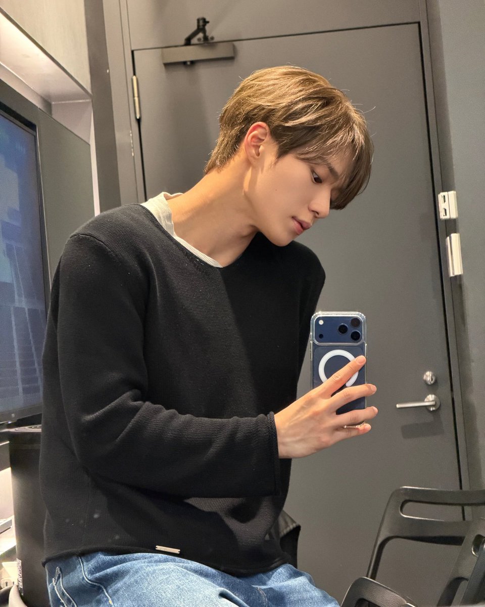 boriguma's tweet photo. 260701 알디원 인스타 #준서

横浜での思い出 https://t.co/pYkm9vdRRJ
