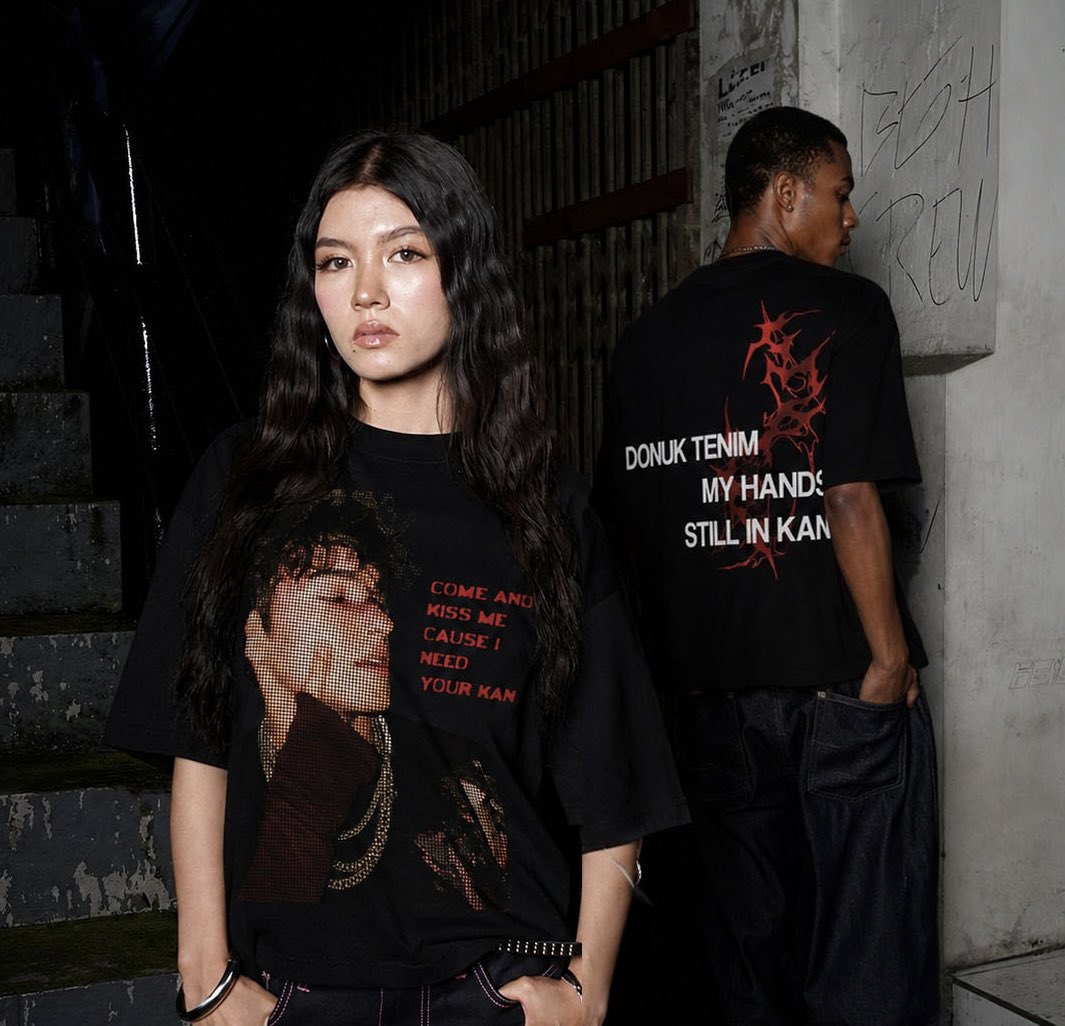 silentcryco's tweet photo. İdol House Miraç Fırat Merch Shopier’de satışta!🖤 #idolhouse

https://t.co/bvgJg16bRM https://t.co/8P5tzvwBbT
