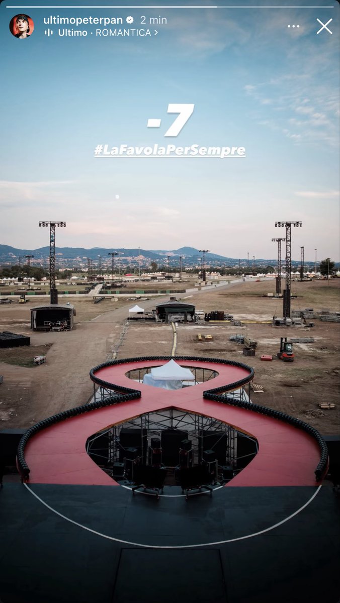 WitnesSim0's tweet photo. Welcome to The LIFETIMES TOUR!! https://t.co/6gxWEkoX91