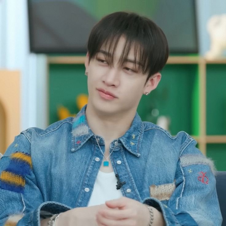skzpopbase's tweet photo. REPOST AND COPY/PASTE FOR BANG CHAN‼️

Bang Chan has been the target of a stalker for over 4 years who has attempted to cause damage to his reputation via defamatory comments and accusations. We demand that JYPE takes action to protect its artist.

@Stray_Kids @stay_support

JYP PROTECT BANG CHAN
#ProtectBangChan