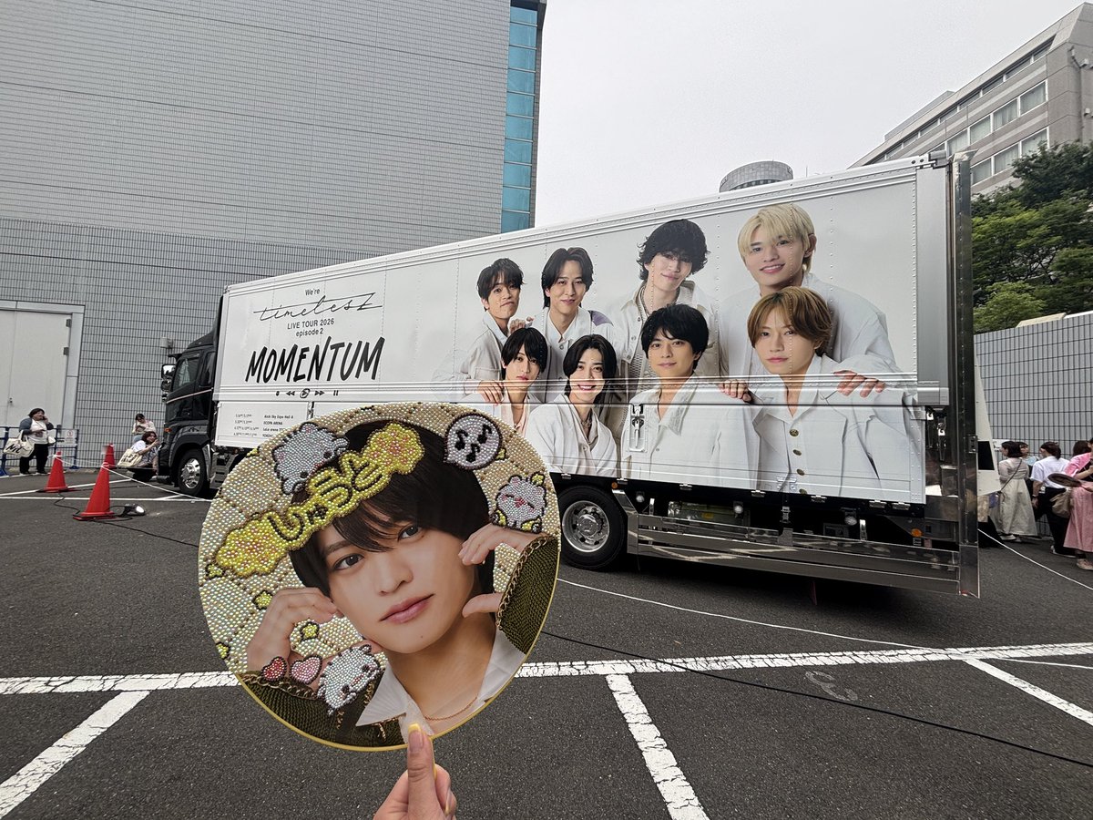 _ayaaa_yellow's tweet photo. 誕生日は好きな男に会ってきた😸 はーかっこよかった！！！ https://t.co/Dxl834Be9L