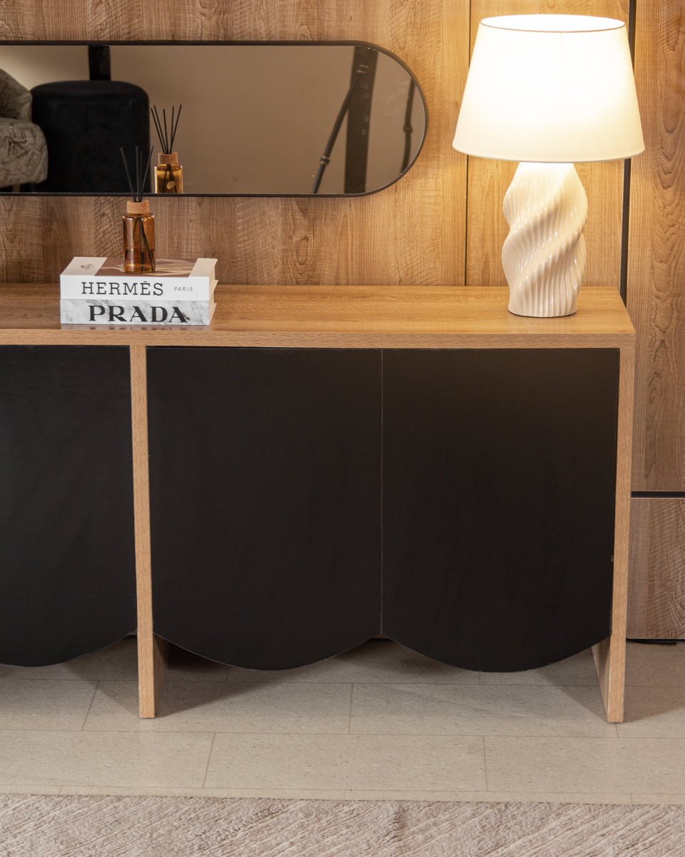ideus_ng's tweet photo. IDEUS Sideboard

▸ Sculptural silhouette
▸ Rich wood and contrasting finishes
▸ Designed to bring order, warmth, and presence into the room

→ DM to order.

Excito Sideboard - (NGN480,000)

0909 0000 712 https://t.co/C4CkydH1oU