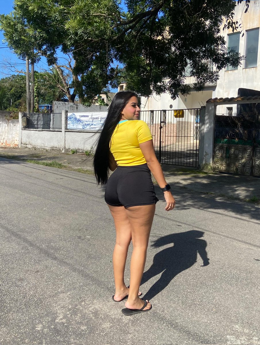 Hunniiiibeee🌻🪔🐝 tweet media