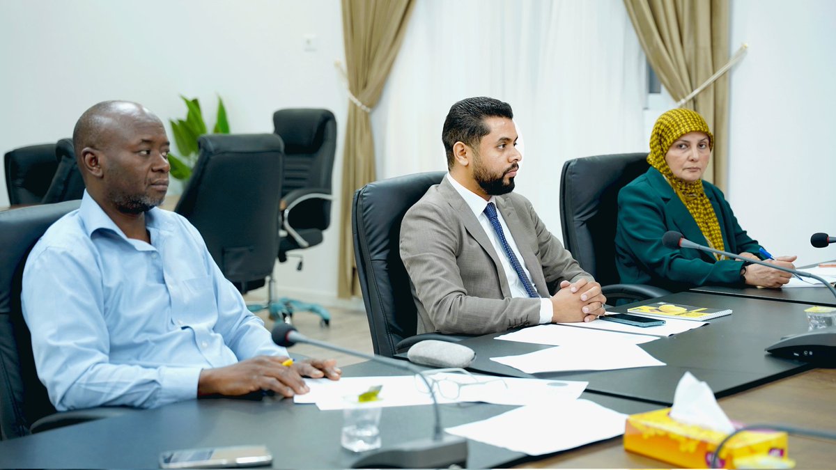 MLR_Libya's tweet photo. عقدت اللجنة العليا لتنفيذ التدريب المتنقل اجتماعها الأول لمتابعة الترتيبات النهائية لإطلاق المرحلة الحادية عشرة من مبادرة "مهنتك مستقبلك"، المستهدفة لبلديات بني وليد، والشقيقة، والقريات، ونسمة، وتيتناي، ومزدة، والمردوم.
وناقشت اللجنة https://t.co/9YxAVIJOCP