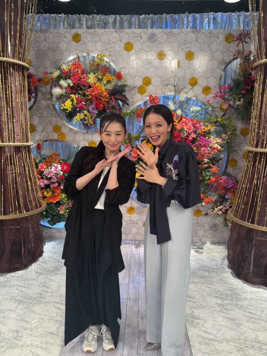 m_rey_official's tweet photo. 「2026 FNS歌謡祭 夏」ありがとうございました！
https://t.co/rHSQIhvwQE

#FNS歌謡祭夏 
#島袋寛子 さん https://t.co/REjRm3lUgl