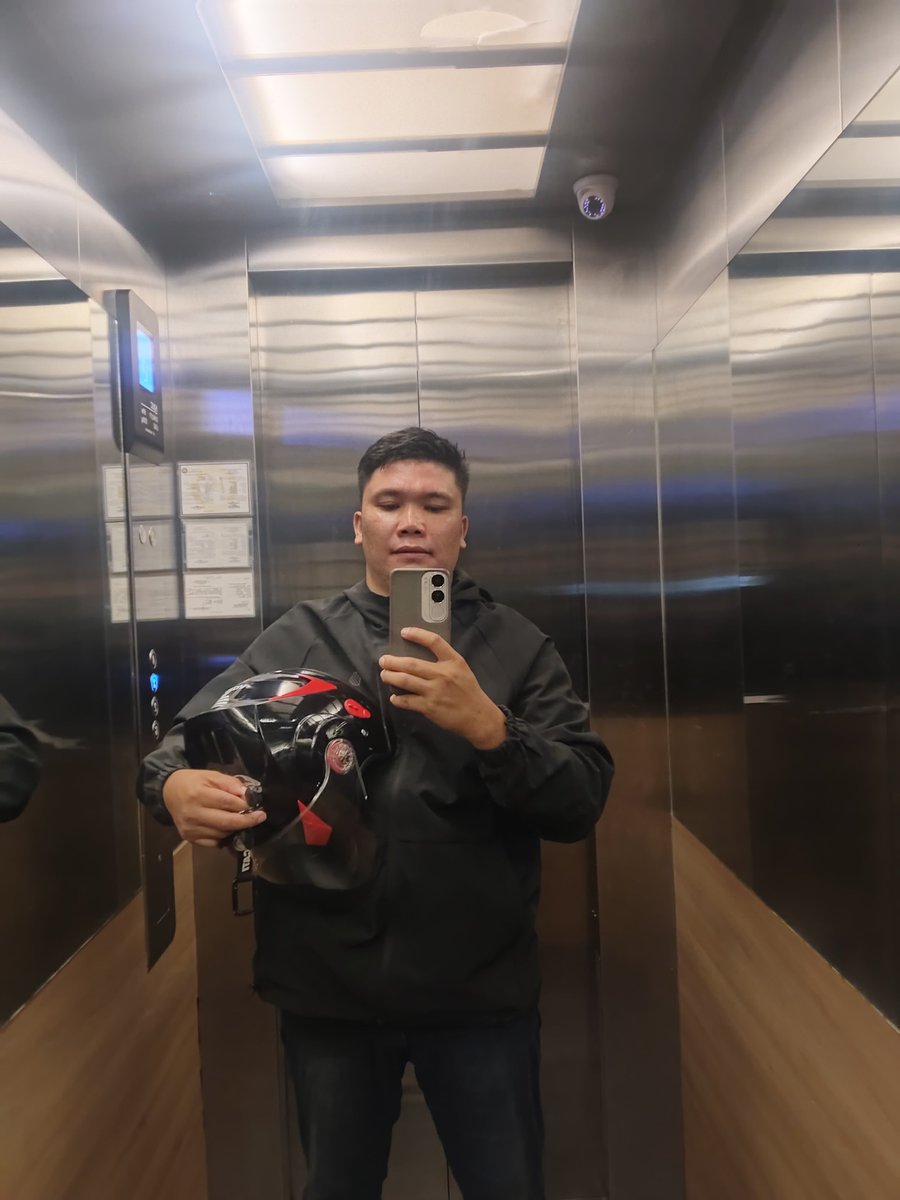 AngosJames3153's tweet photo. Available ko now Davao city massage sa gusto mag pa hotel pls,contac#09532117841 https://t.co/fduJKQXlwP