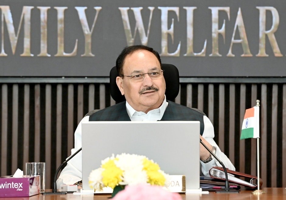 MoHFW_INDIA's tweet photo. #HealthForAll

Union Health Minister chairs review meeting of the TB Mukt Bharat Abhiyaan with the Delhi Government

Implementation must be based on cooperation, not in isolation": Shri J.P. Nadda

Shri Nadda Calls for Enhanced Jan-Bhagidari Urging Public Representatives to Participate in the Activities Under the TB Mukt Bharat Abhiyaan 

Union Health Minister Stresses Greater Participation of MY BHARAT Volunteers in Line with Prime Minister Shri Narendra Modi's Guidance at the Recent PRAGATI Meeting

Delhi has screened 28.83 lakh people, conducted 21.67 lakh chest X-rays and 3.65 lakh molecular tests, and notified 1.75 lakh TB patients under the Abhiyaan

The review called for strengthening of Jan Bhagidari - urging elected representatives, Resident Welfare Associations and Ward Committees across Delhi to take ownership of the mission

https://t.co/OwQBDLUI9Z