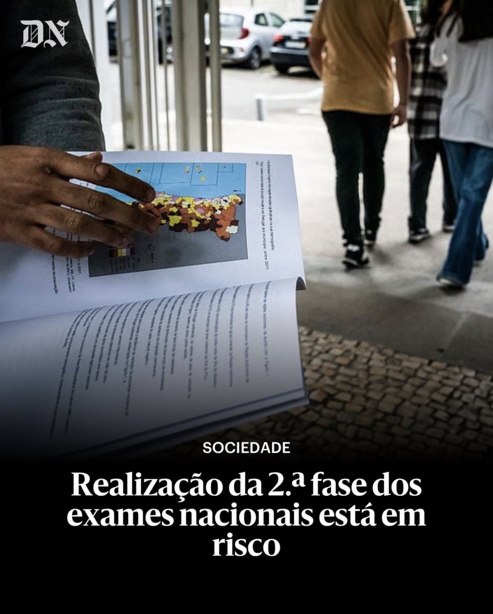 JoaoSalt's tweet photo. Se a realização da 2.ª fase de exames está em risco, é mais um jovem prejudicado pelo sistema. Não podemos falar em mais diplomados, mais talento nas empresas e nas instituições públicas, se o próprio acesso ao Ensino Superior está dependente de falhas de organização como esta. https://t.co/iKUL9gyJyh