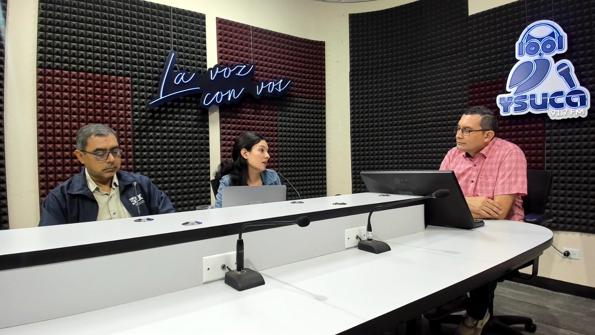 idhuca's tweet photo. 📡¡Ya estamos en vivo!

Sigue #LaEntrevistaYSUCA, donde Fátima Peña, coordinadora del OUDH, y Roberto López, director del Idhuca conversan sobre los principales hallazgos del Informe Anual 2025. La situación de derechos humanos en El Salvador.

🔗https://t.co/tuHsXoYP71 https://t.co/t0sgILmypO