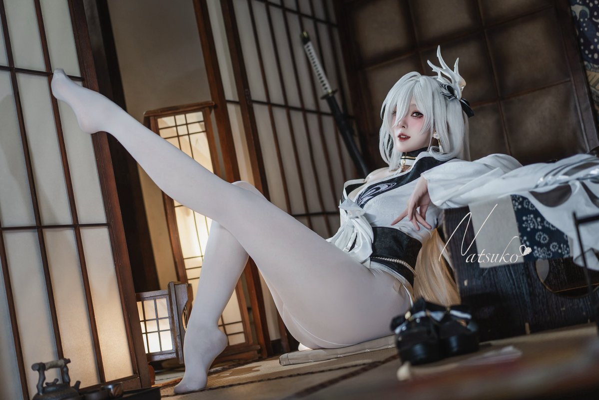 Natsuko233's tweet photo. 白鳳コスプレ🤍

#azurlane 
#アズールレーン https://t.co/TG2o4aKwsB