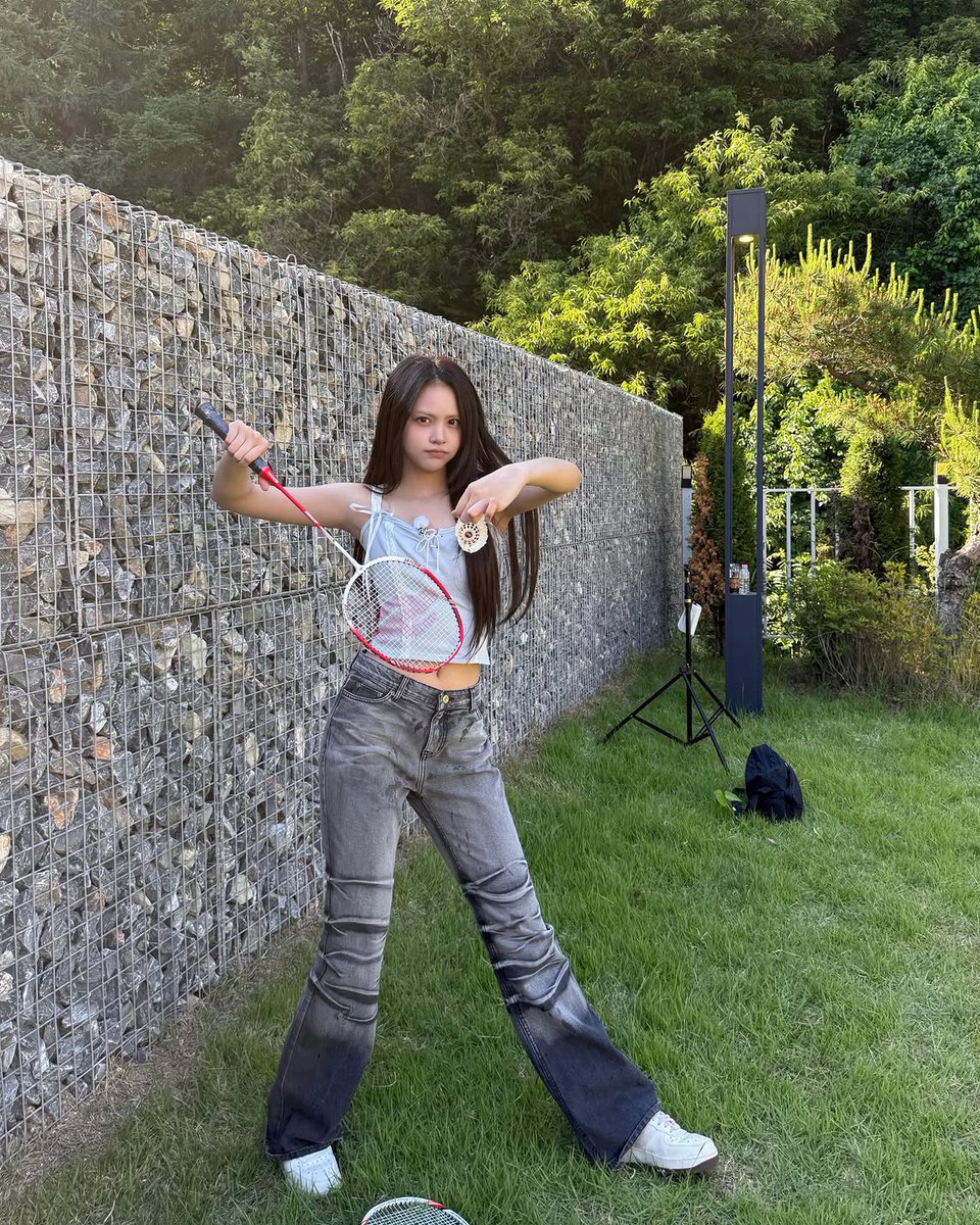 yerisgood's tweet photo. carmen’s body proportions are actually insane https://t.co/gsqjuQiRiv