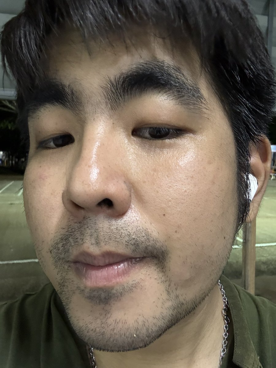 thmboon's tweet photo. https://t.co/BS18psyNRP