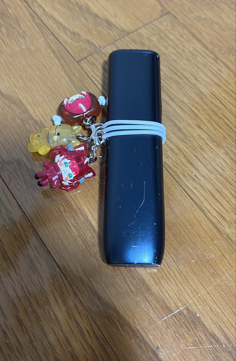 osushi0702's tweet photo. ガチャガチャ見つけて回しちゃった。 https://t.co/N8QKZWkSL5