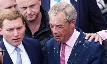 StreetVyner's tweet photo. @TomLondon6 @TheCanaryUK @BBCNews This is a false equivalence as The Canary hasn't been laundering money from Russia into UK politics via Coutts for the past 20 years.
No unexplained £5m gifts etc.
Coutts / RBS had strong suspicions Farage and his associates were not honest customers. https://t.co/sLJHV9v2iD
