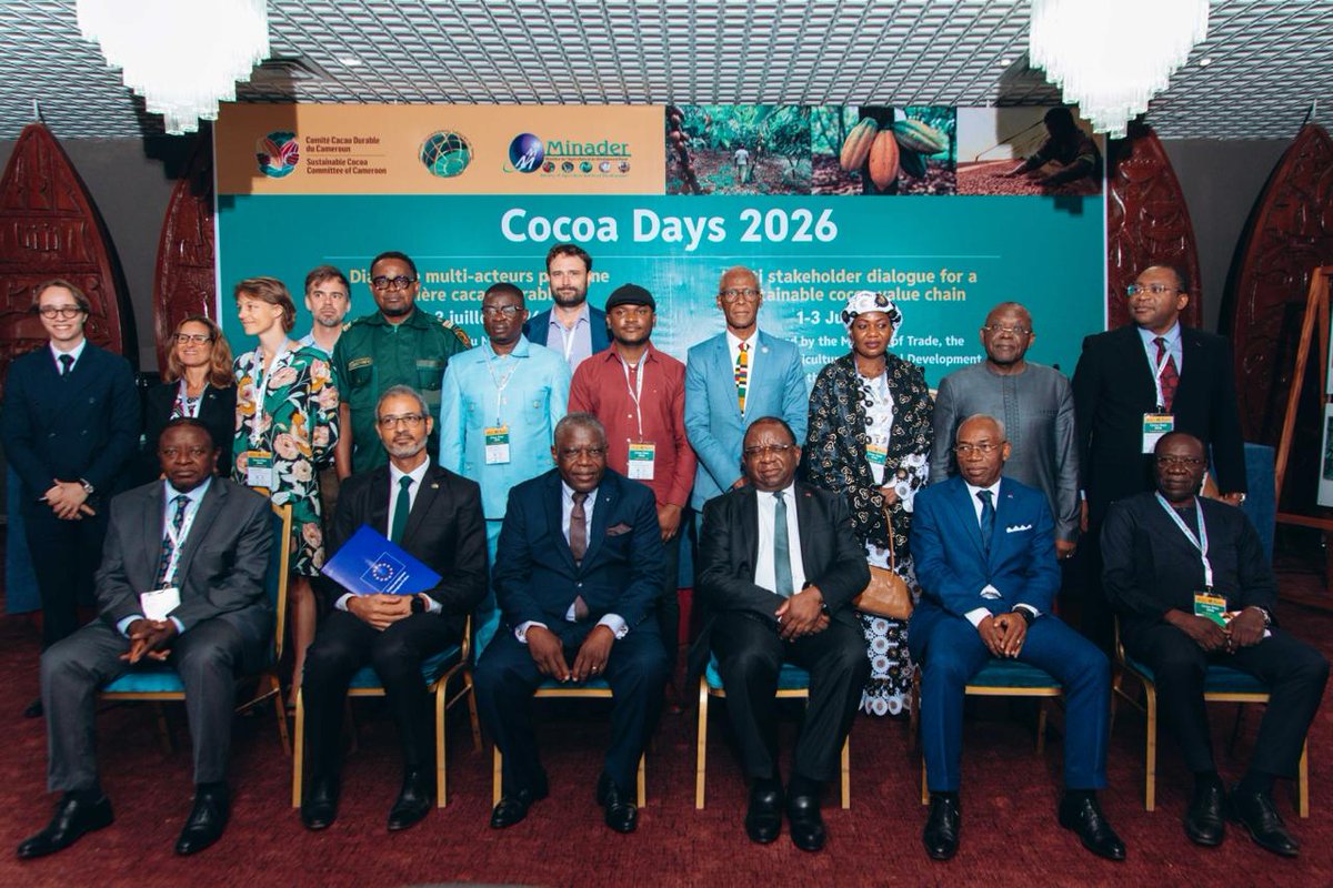 FAOCameroun's tweet photo. 🌍📍Démarrage aujourd’hui à #Yaoundé : les #CocoaDays du #Cameroun !
📆 3 jours d’échanges sur les manières de rendre la chaîne de valeur du #cacao plus 🌱durable, ⚖️équitable et 💪résiliente.
💬 De riches discussions en perspective ! 🍫🤝
@MincommerceCMR
@MinaderCm
@UEauCameroun https://t.co/fPp85HEwQN