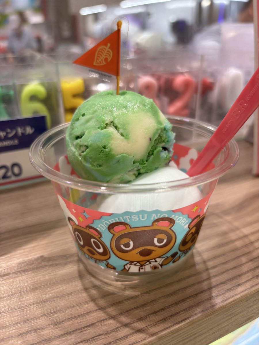 NbSpica's tweet photo. 今日は息子と仕事の後に
どうぶつの森 コラボの
アイスを食べようと
サーティワンへ

平日なのに すごく並んでて
パート後なので
地味〜にキツかった…けど
かわいいくて美味かったので
癒されました〜( ´͈ ᗨ `͈ )◞♡⃛ https://t.co/P4sboKYSnH