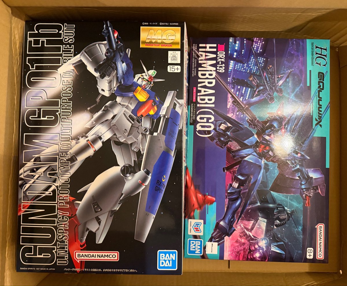 ue708's tweet photo. やっと買えたMGフルバーニアン♪ https://t.co/jgACnpcBTU