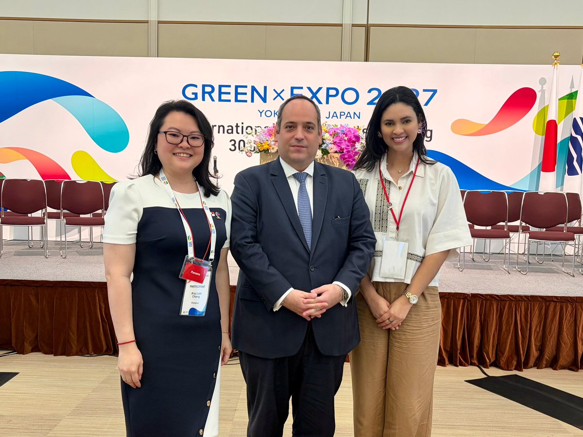 anylamch's tweet photo. Panama🇵🇦 at IPM for GREENxEXPO 2027 Yokohama, reaffirming our commitments to @bieparis with World Expos &amp; stronger ties with #Japan A pleasure to meet again BIE SG @dkerkentzes! 

~Panama: Bridges of Water and Land: Cooperation for Coexistence~

@expo2027_japan #withGreenExpo https://t.co/TG2iHIIfhH