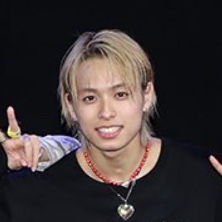 attakaituna's tweet photo. ｯｴ〜〜〜〜〜⁉️⁉️⁉️⁉️⁉️
ブルーブラックセンター分け襟足長め
or
金髪耳かけ流し前髪襟足長め
がｲｲﾅ〜〜〜〜〜〜〜〜‼️‼️‼️‼️‼️‼️‼️

💁✂ by  #川口蒼真 #キドフェノログ #KIDPHENOMENON OFFICIAL FAN CLUB https://t.co/z8PWlCCAdT https://t.co/Kgjg6116Un
