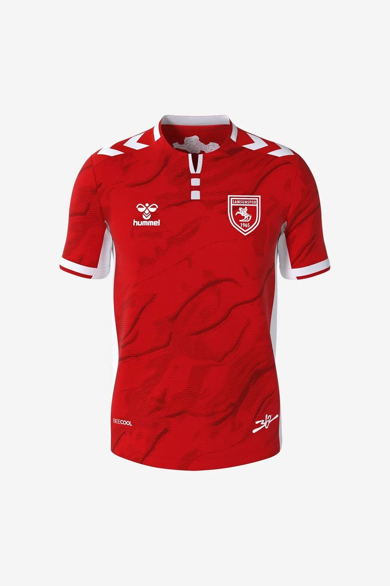 formamerkez's tweet photo. 🔥 Samsunspor 2026-27 Hummel "We Are Samsun" formaları tanıtıldı https://t.co/lShzN9bU7k