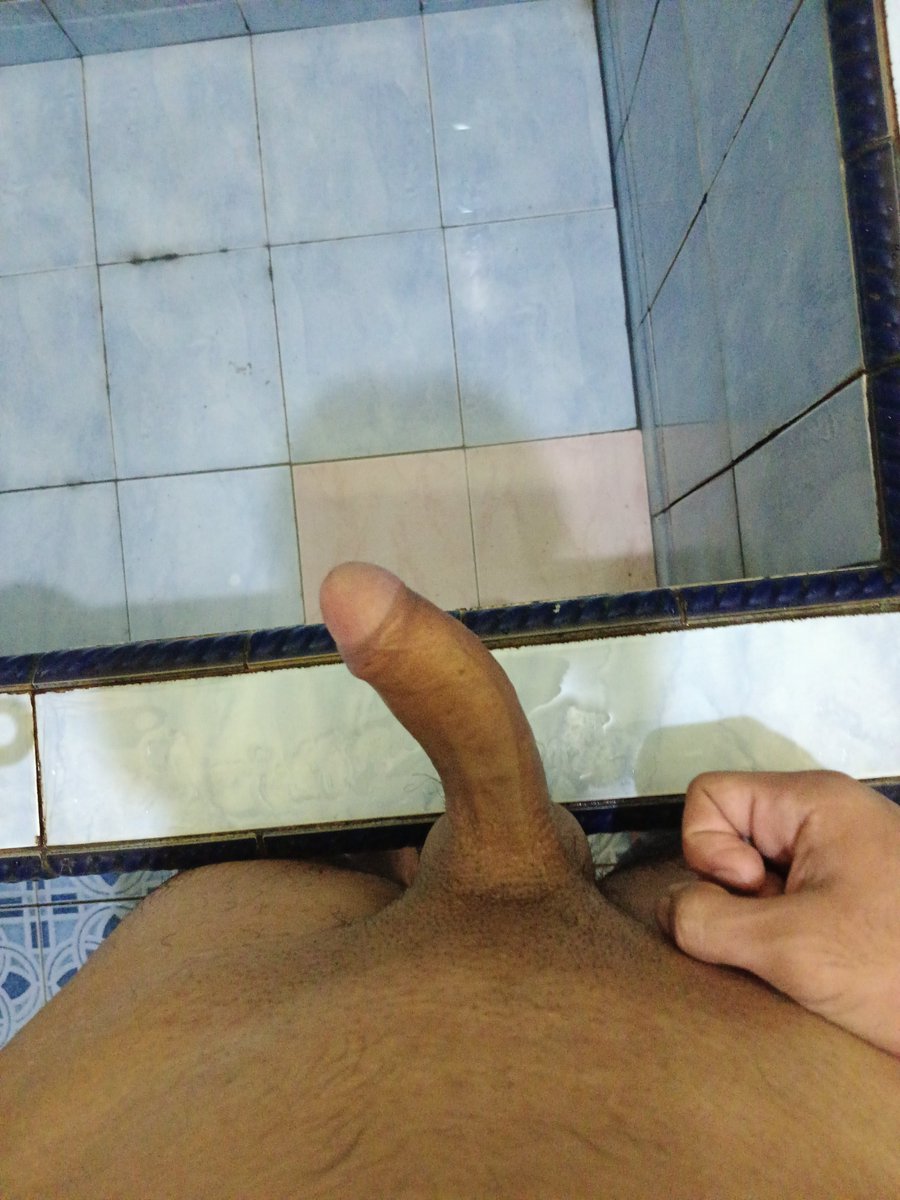 kementututu's tweet photo. nyerong dikit aman kali ye https://t.co/MvP9PelzAC
