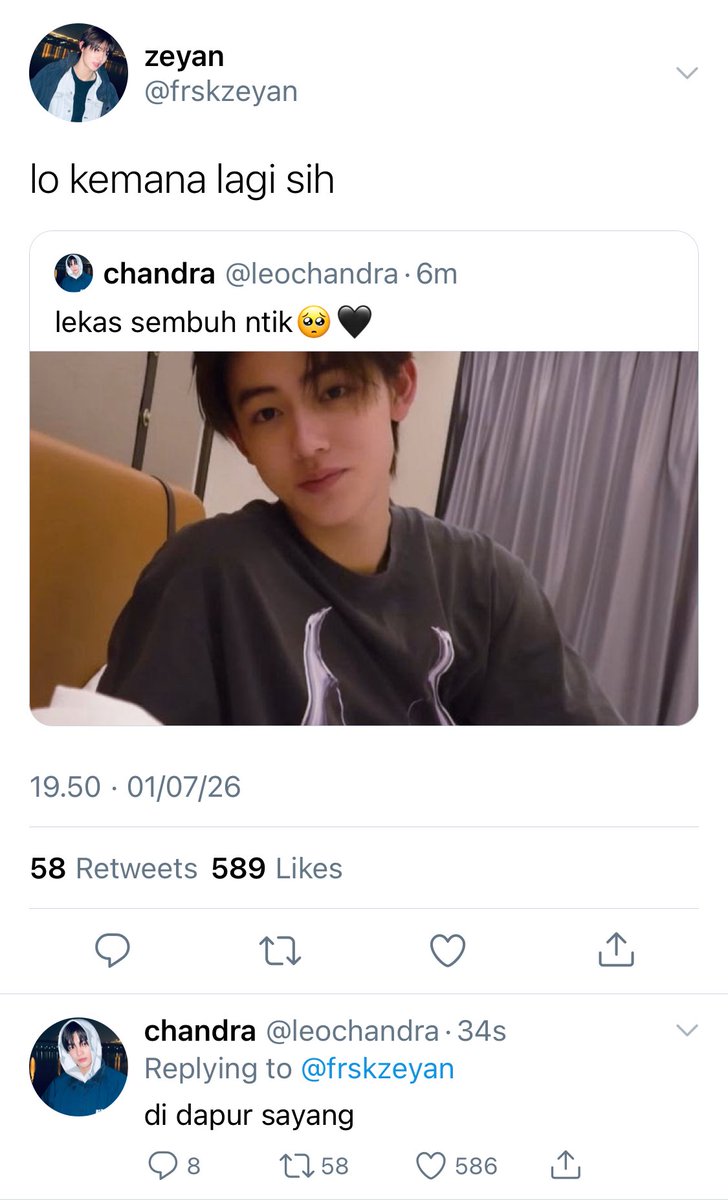 xforyayaa's tweet photo. a keonhyeon few tweets au 

manja https://t.co/XEzlhHapaC