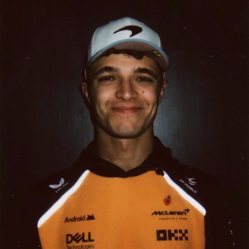 ForSushiiiii's tweet photo. interlagos 25’ #landoscar https://t.co/BIhvUXpHtl