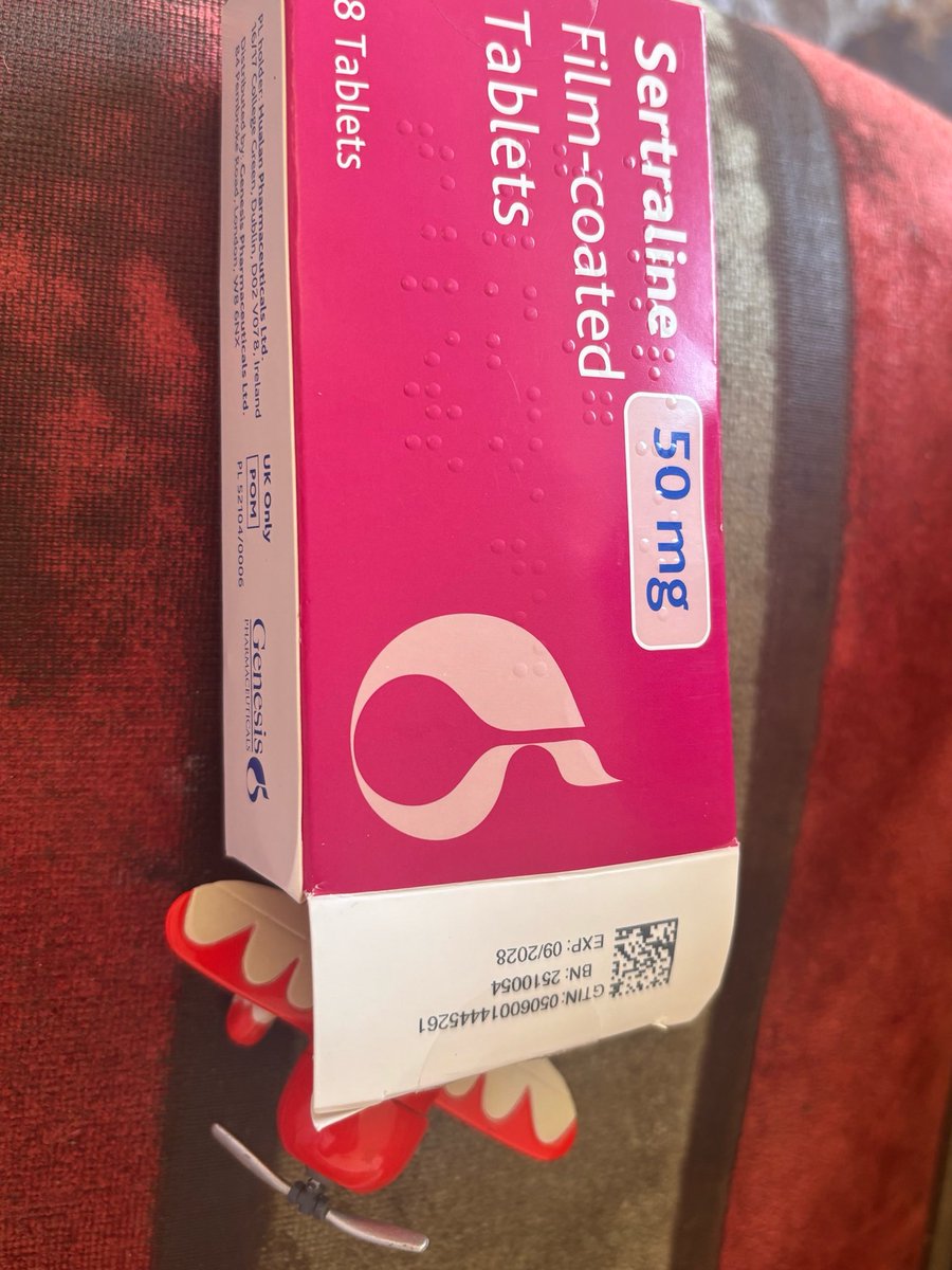 ellsclare's tweet photo. sorry but can I share how I received a Vinted parcel today (toy for my son) https://t.co/52bRpbbzmD