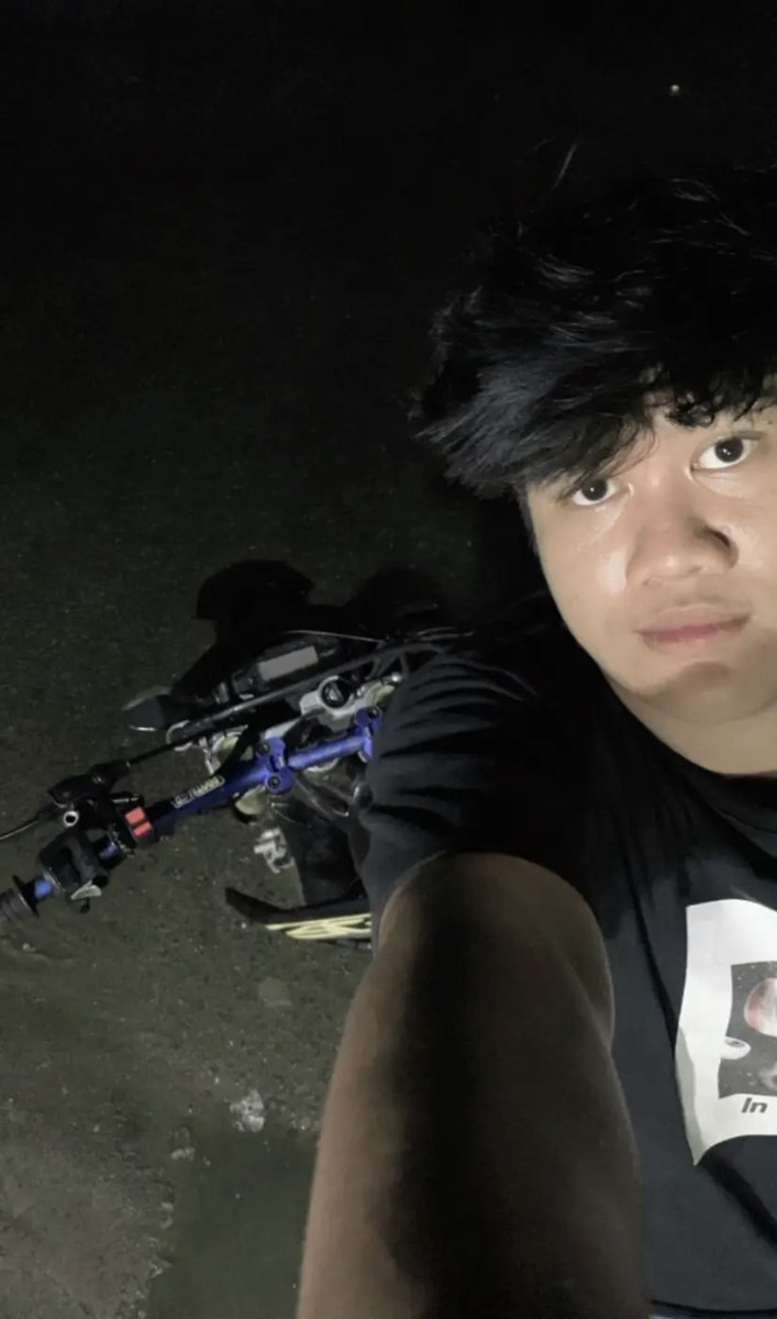 Coklatbata81999's tweet photo. https://t.co/ndy0BMABig
