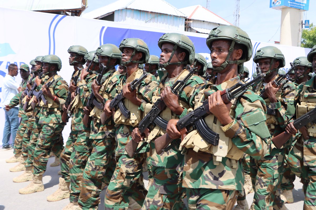 SaidYWarsame's tweet photo. The Somali National Army marked the 66th anniversary of Somalia's independence with a ceremonial military display, honoring the country's liberation and national sovereignty. https://t.co/n6G4dQLvWj