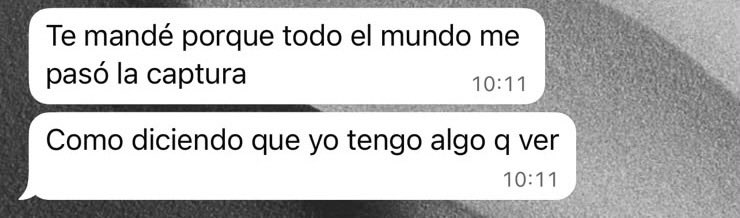 Seleneee_99's tweet photo. Justamente la prima, la que una vez por ahí dijo… Lo que hizo fue por algo🤡🤮 

Como se nota que no fue a vos la que te robó pedazo de peloooooooooooo https://t.co/VsHMHEu3Qz
