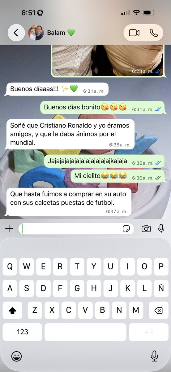FabzCamargo's tweet photo. “Mi novio se ve feliz durmiendo, seguro está soñando conmigo🥹”

Mi novio realmente: https://t.co/q7PgI7tb5v
