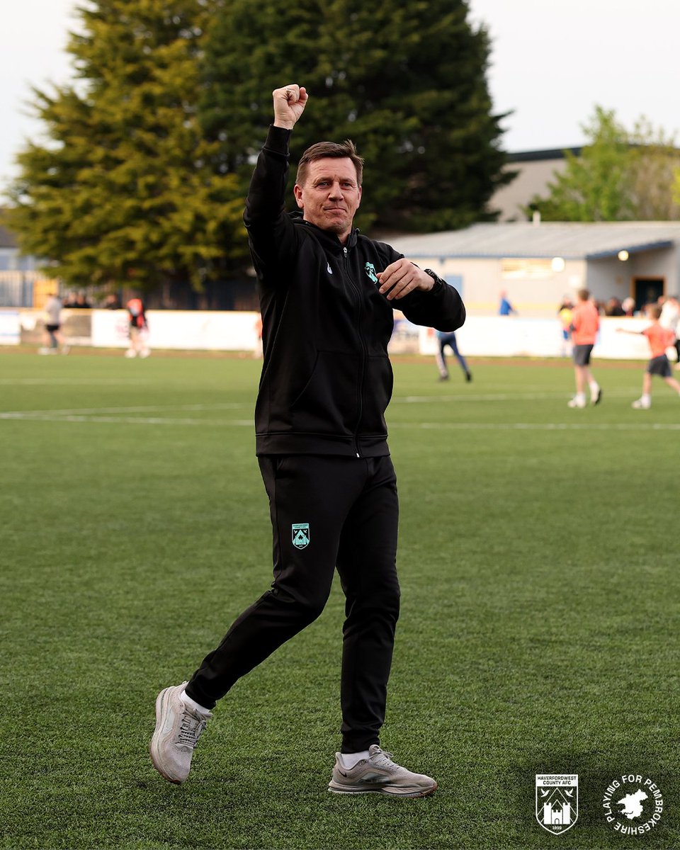 HaverfordwestFC's tweet photo. Tony was announced as the manager of Haverfordwest County four years ago today! 💙🗓️ https://t.co/xl3Jk11k8E