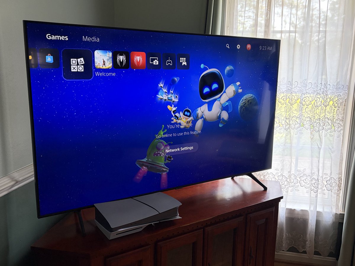 Michael198850's tweet photo. The last PlayStation I’ll buy new. No PlayStation 6 I need physical. https://t.co/b4mEyZ4fUD