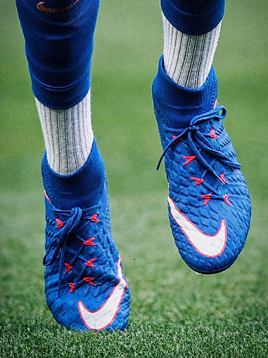 _PointDePenalty's tweet photo. Olise il nous sort des paires de fou à tous les matchs 🥰 https://t.co/Vmq6J8GZXu