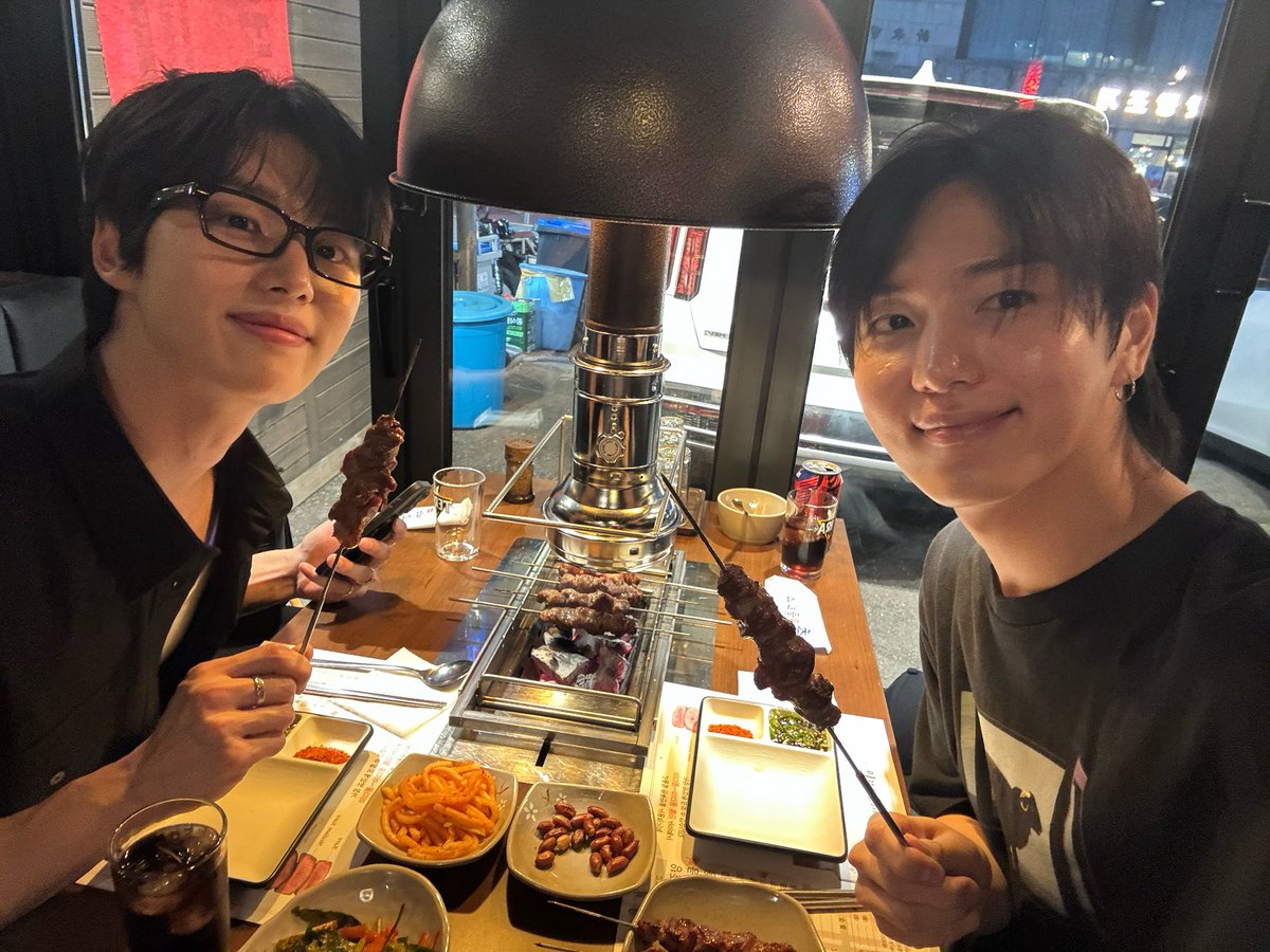 nakedxproud's tweet photo. [#KINO] 📍이가네 양꼬치
내가 양꼬치를 왜 이리 좋아해 후
먹시태그 없는 홍석이형 얼른 만들어 주십셔
#kinoeats #키노이츠 #홍시먹시 https://t.co/9H2b4j99ex