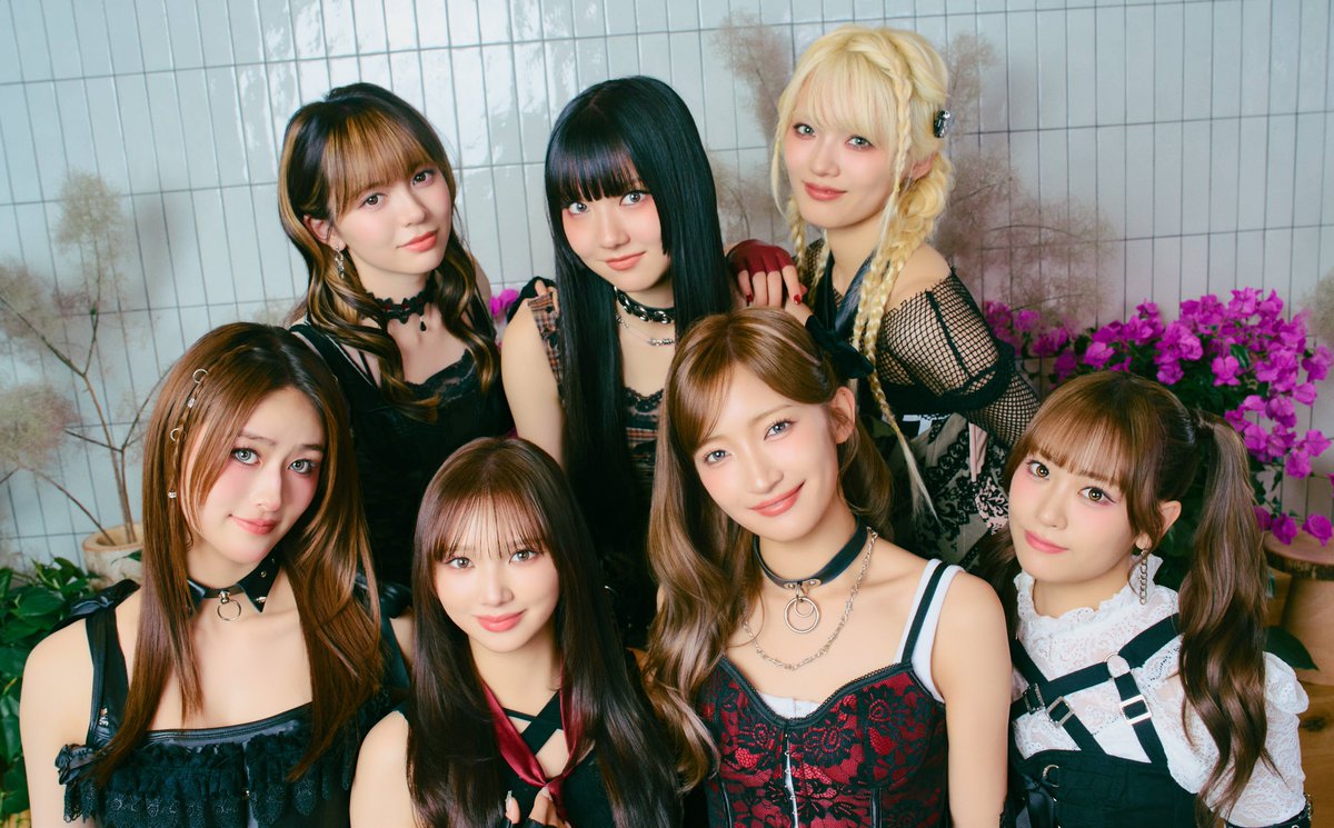 Girls2_official's tweet photo. ＼✨📚メディア出演情報📚✨／

【Girls²】
「andGIRL web」インタビュー第二弾公開❣️
NEW ALBUM「Seven Blooms」について
たっぷり語っています🎶
アルバムの推し曲についてネホハホ♡🎀
ぜひご覧ください😘

🔗https://t.co/F7WCgI9P3e

@andGIRL_jp  #andGIRL
#Girls2 #SevenBlooms https://t.co/NpENxxb8Xv