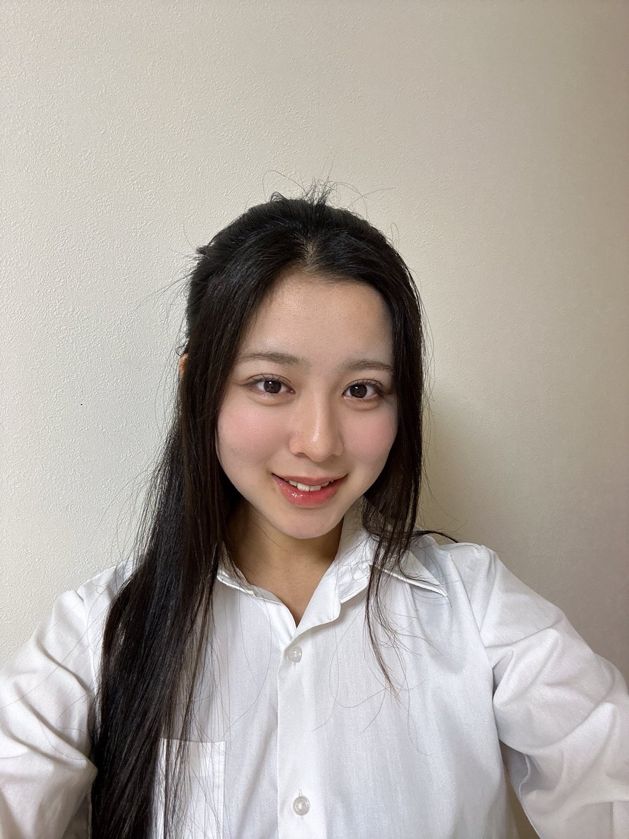 yskwhiin24's tweet photo. 高一ミスコンに参加中の吉川日菜です🍀🪽
3次審査スタートしました⭐️
この投稿のリポスト数🔁が多いとファイナリスト選出になります🌷➰
ぜひ、いいねだけではなくリポストをお願いします🎶🤍 #高一ミスコン  #ミスコン  #高校生ミスコン @modelpress @JKmisscon https://t.co/KxZwU7w5HB