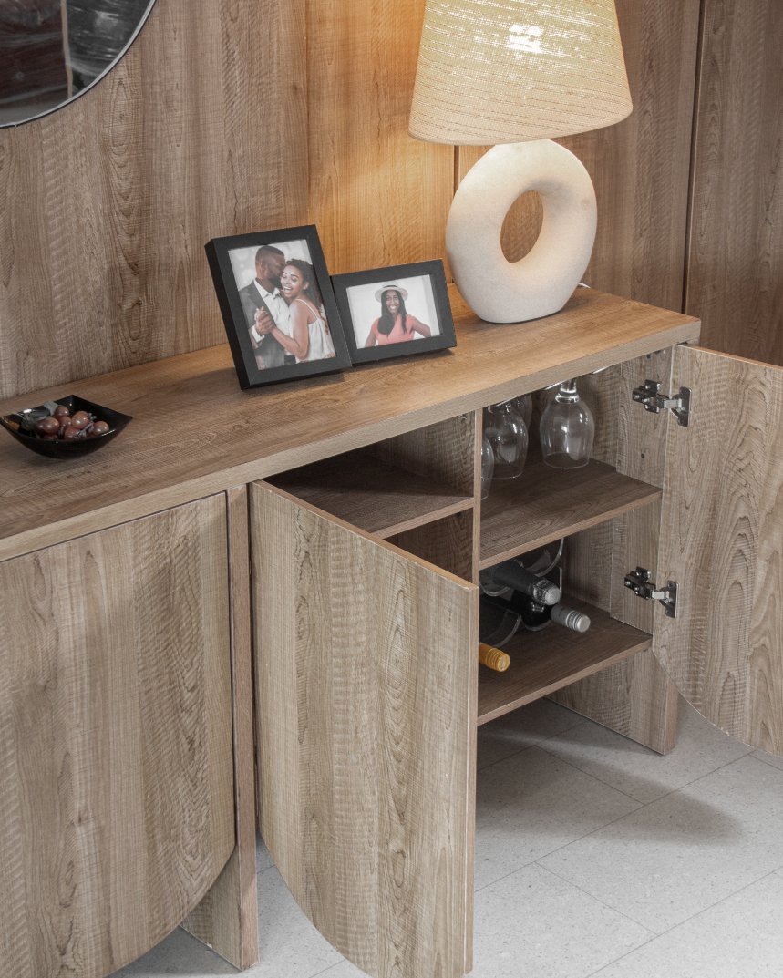 ideus_ng's tweet photo. The best spaces aren't filled with things.

They're filled with evidence.
Evidence of what you've chosen to value.

The EXCITO Sideboard

Built for the things worth keeping close.

EXCITO SIDEBOARD - NGN480,000

0909 0000 712 https://t.co/VqvNByA5t3