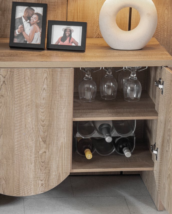 ideus_ng's tweet photo. The best spaces aren't filled with things.

They're filled with evidence.
Evidence of what you've chosen to value.

The EXCITO Sideboard

Built for the things worth keeping close.

EXCITO SIDEBOARD - NGN480,000

0909 0000 712 https://t.co/VqvNByA5t3