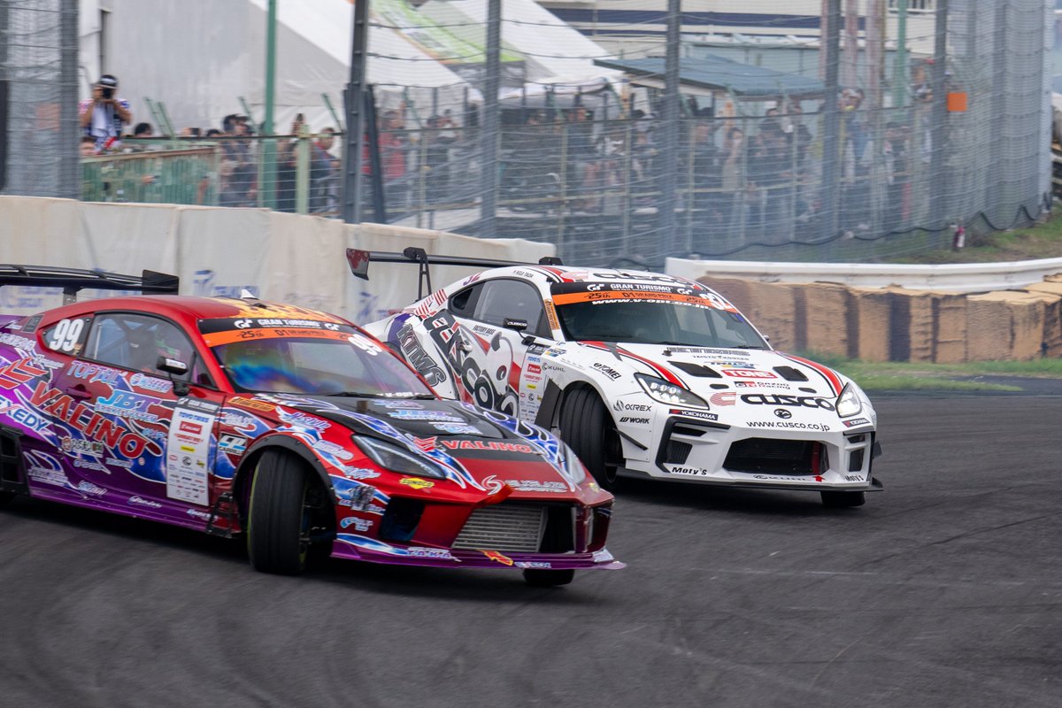 kojitadadrift's tweet photo. D1筑波終わりました！

Rd.3 予選敗退(パイピング抜け)
Rd.4 Dグループ1位通過、ベスト16敗退(vs中村直樹選手) 最終11位

車の改善で非常に乗りやすくなりました！
悔しい結果となってしまいましたが、今後につながるいいデータが得られたと思ってます！
次はやったります！！

#D1GP
#CUSCORacing
#FactoryBASE
#KTMS
#ヨコハマタイヤ
#KUHL
#TRUST
#東名パワード
#Alpharex
#太章興産 
#TONE
#Motys
#WORKWheels
#BRIDE
#FUJITSUBO
#WINMAX
#ORC
#HALSprings
#MBR
#咲良工房　
#TOYOTA自動車部