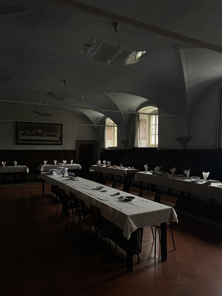 ray_svitla's tweet photo. apparently i’m writing long essays again

this one starts with an ai feature test, accidentally summons Ivan Illich, and ends in a Tuscan monastery asking when help becomes the world you have to live inside

premium bees 🐝
https://t.co/NDqBlTS13W