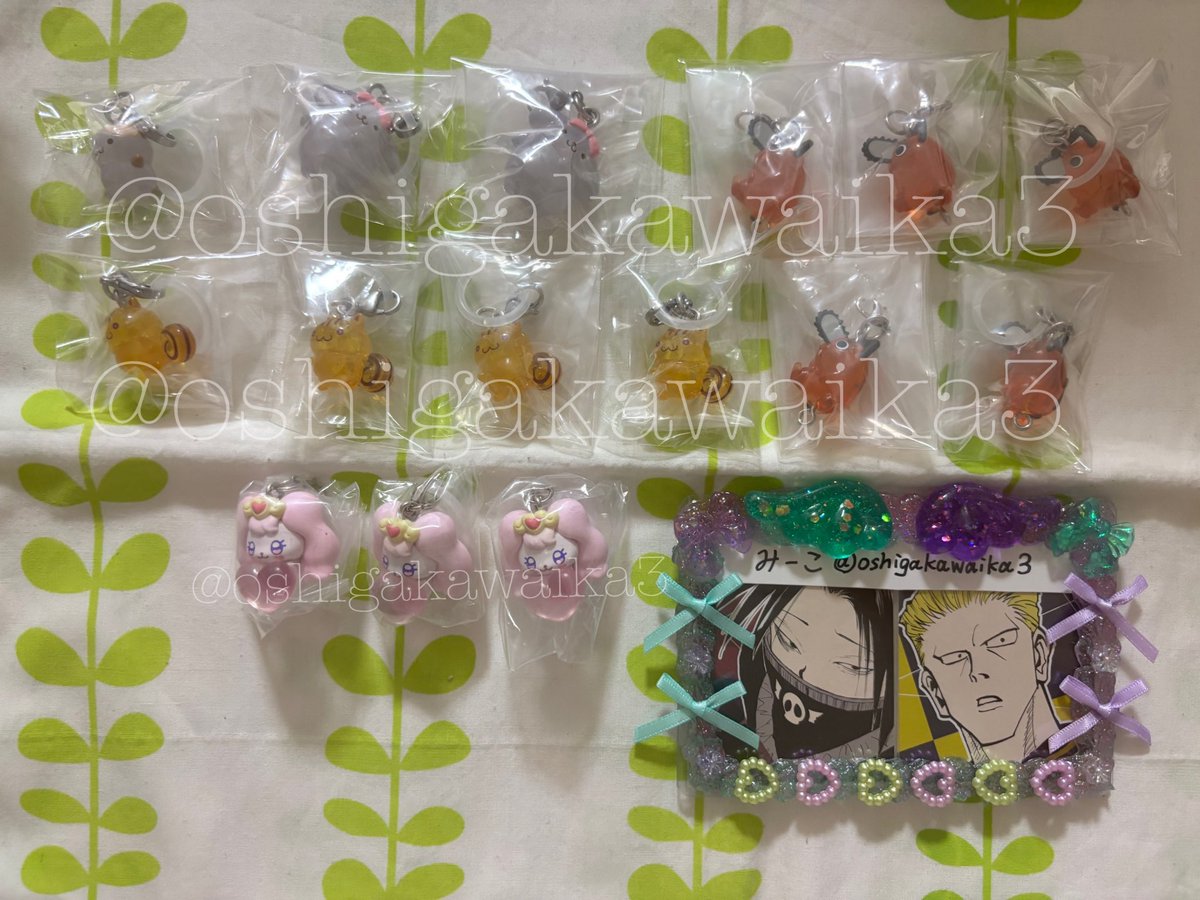 oshigakawaika3's tweet photo. 【異種交換】めじるしアクセサリー　

[ポムポムプリン] 
☆マフィン、☆マカロン2、ベーグル4
[ぷちきゅあ] ぱふ3
つながリングチャーム
[チェンソーマン]ポチタB4、ポチタC

【求】HUNTER×HUNTERめじるしアクセサリー　フェイタン

郵送希望。初回の方はプロカ必読。
未読、流し読みは返事しません https://t.co/UBhlvrkvHf