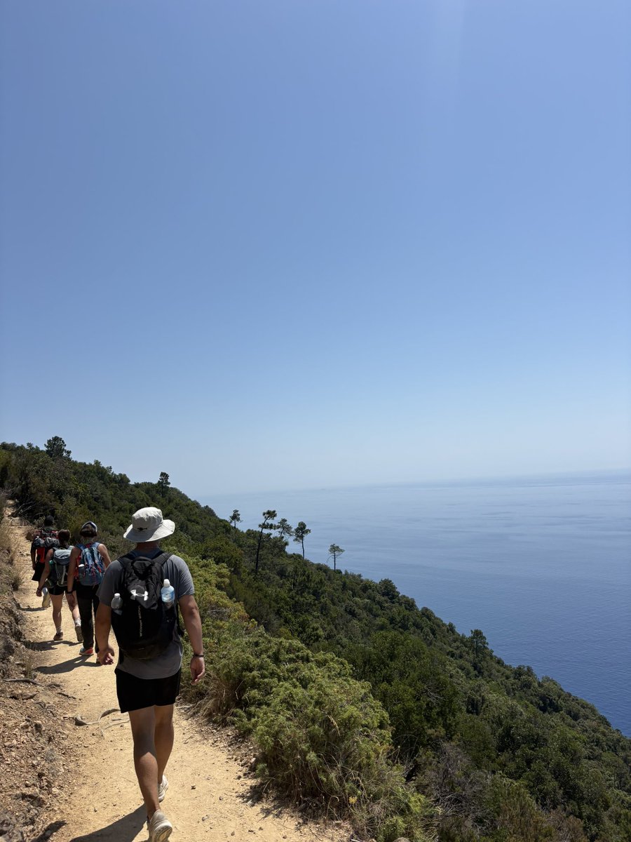 ChunkBlowers's tweet photo. @ravetoad @AlllBalll6870 Amazing hike. https://t.co/vKrKAXU3X1