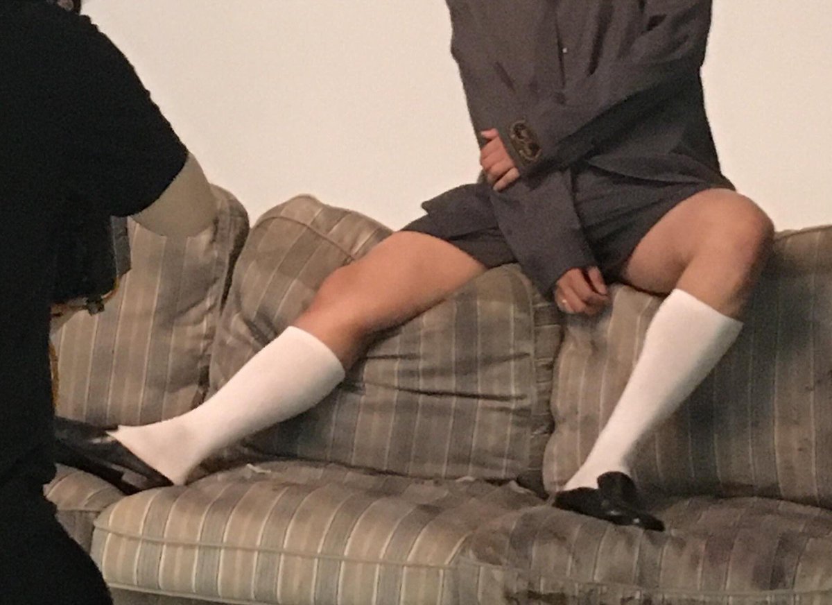 Kindinzin's tweet photo. EU MORRI E FUI PRO CÉU CHOI JONGHO? ESTOU NO PARAÍSO? https://t.co/1yRiXr3bvs