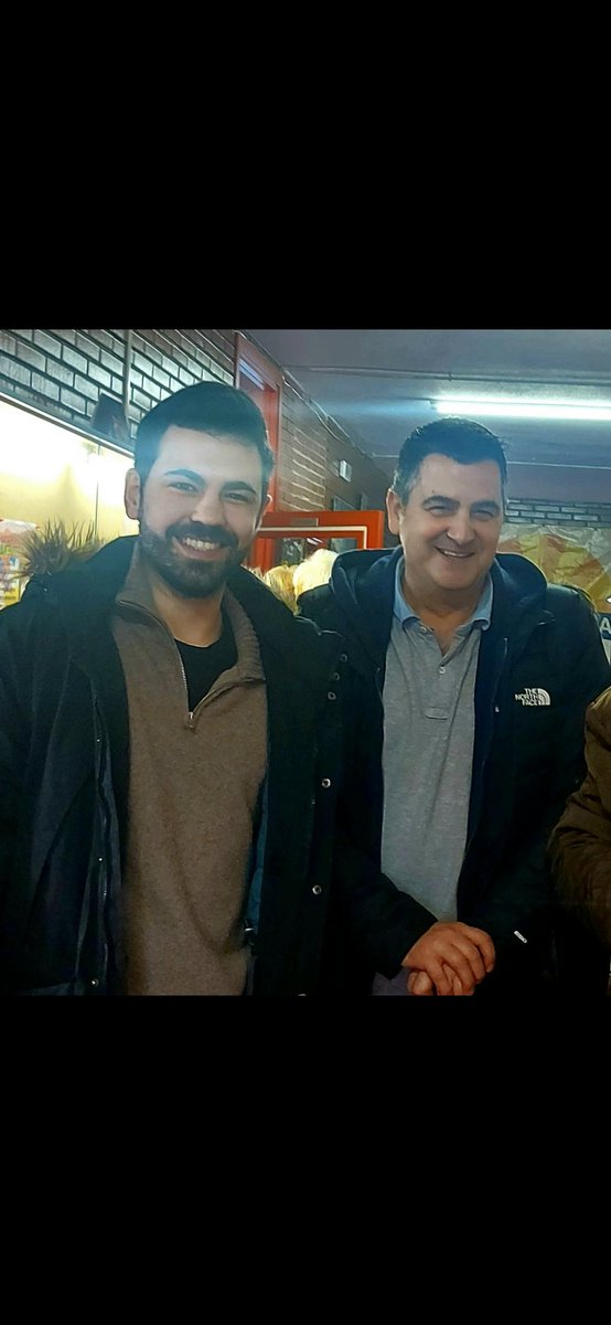 miguelrecuenco's tweet photo. Hoy es un día muy triste.

Te has ido demasiado pronto y cuesta asumirlo. Me quedo con tu ejemplo, con todo lo que me enseñaste y con nuestras diferencias, porque incluso en ellas siempre encontrabas la manera de hacerme pensar.

Gracias por todo, Javi, te echaremos de menos.🌹💔 https://t.co/ALg1KGcAxy