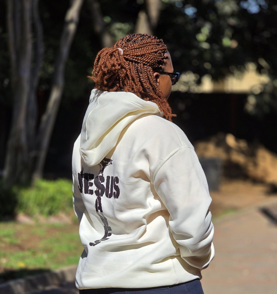 Priesthood_zim's tweet photo. Nothing speaks louder than a happy customer.

The Cream "JESUS SAVES" Hoodie has become the clients favourite in our collection. Thank you for choosing to represent Jesus Christ through what you wear.

Now going for $25

WhatsApp/Calls +263 786 898 096

 https://t.co/a9baIDnXR6  https://t.co/NjX7dg7dlg